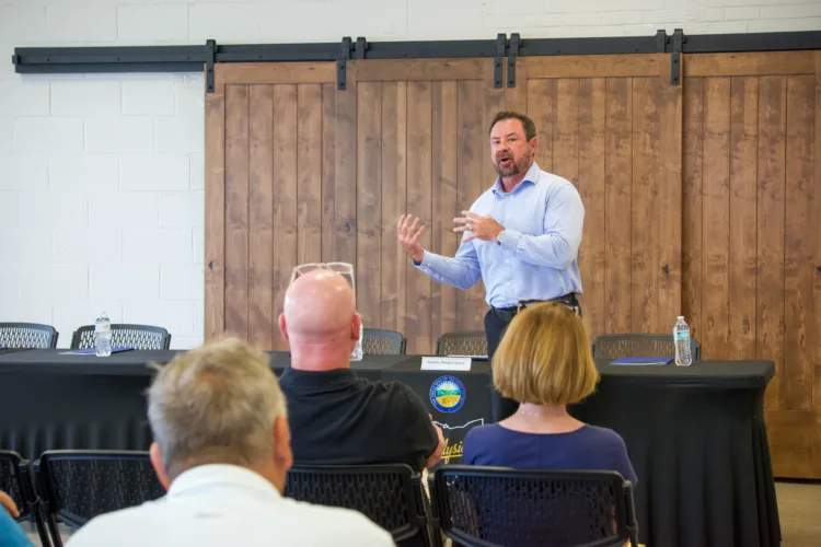 Chavez talks data centers, infrastructure at Shadyside town hall